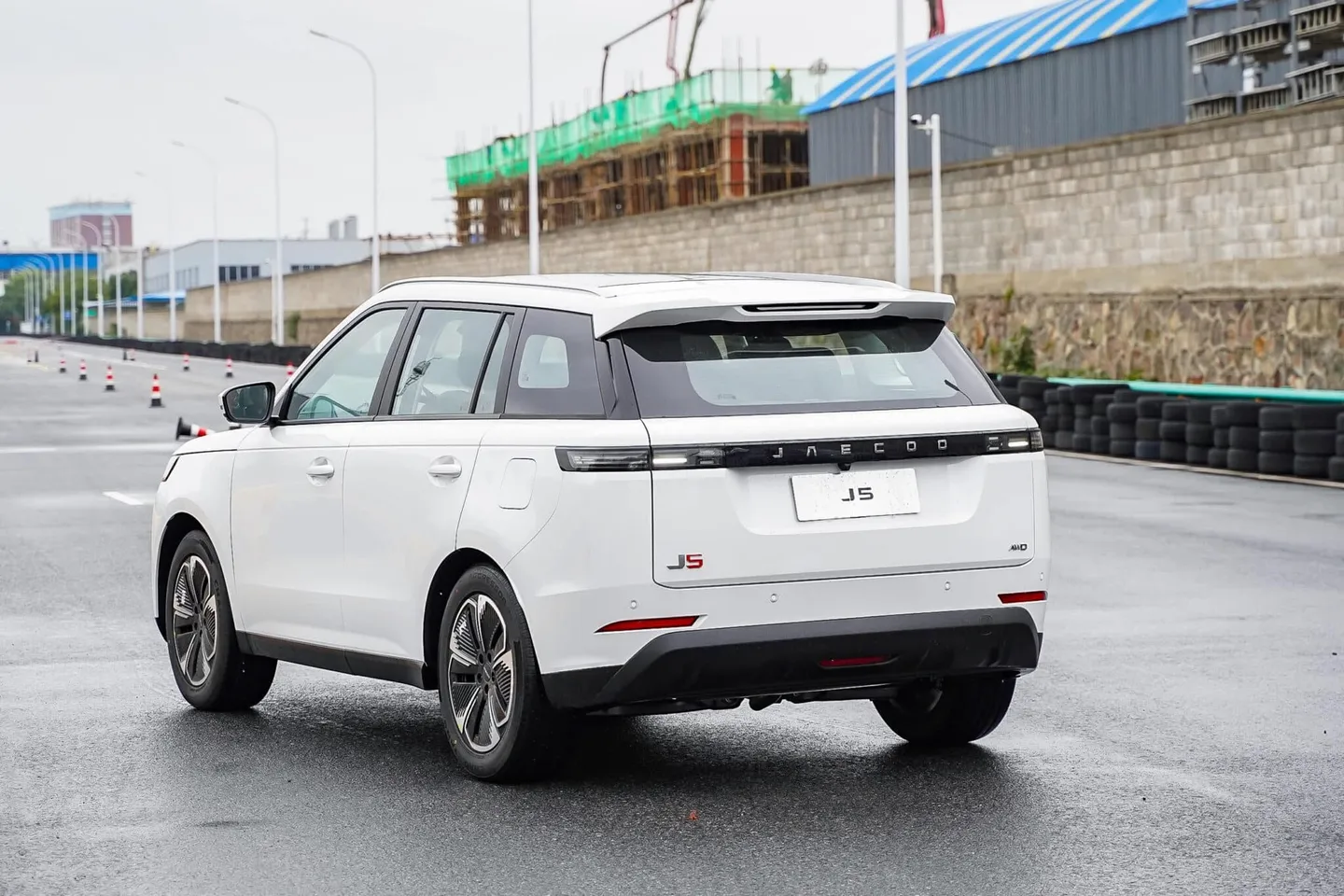 JAECOO J5