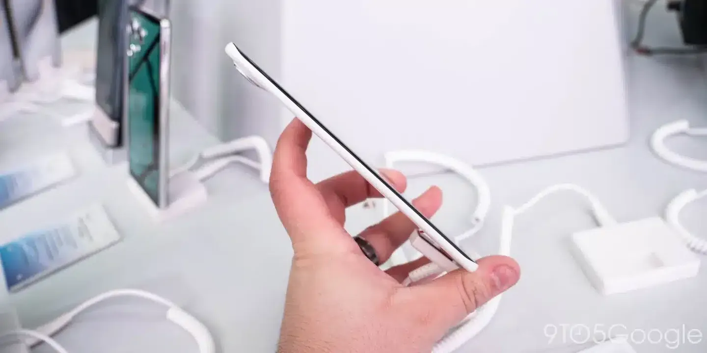 Ultra-Thin Phone